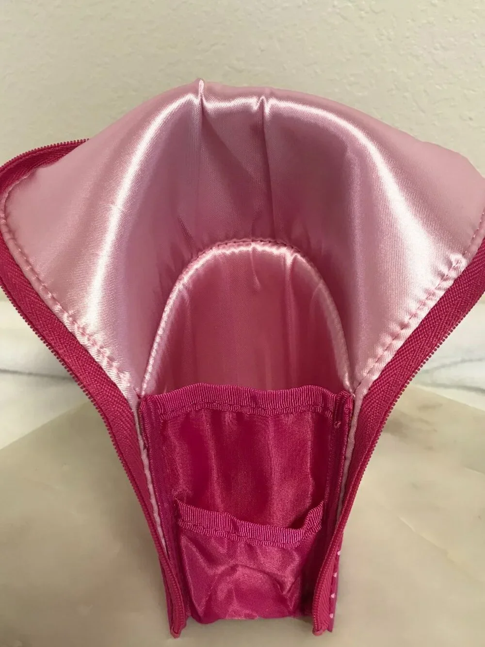 Kokuyo Neo Critz Pen Case Pen Stand Pink Polka Dot NWT